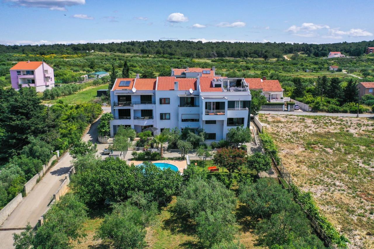 Apartments Vallis Rabiosa Задар Екстериор снимка