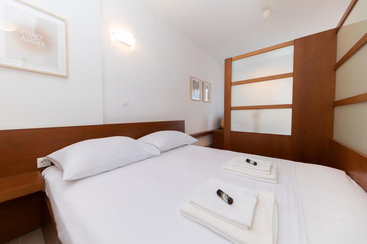 Apartments Vallis Rabiosa Задар Стая снимка