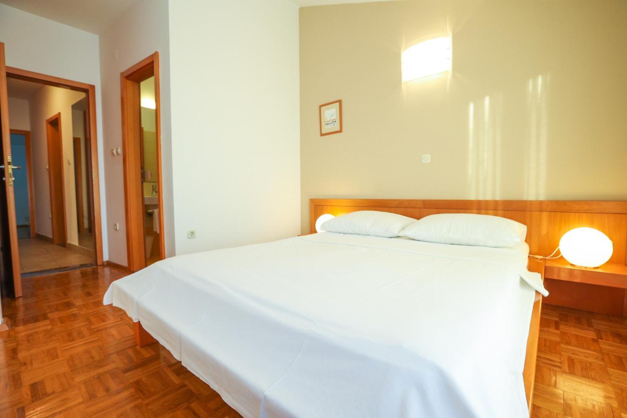Apartments Vallis Rabiosa Задар Стая снимка